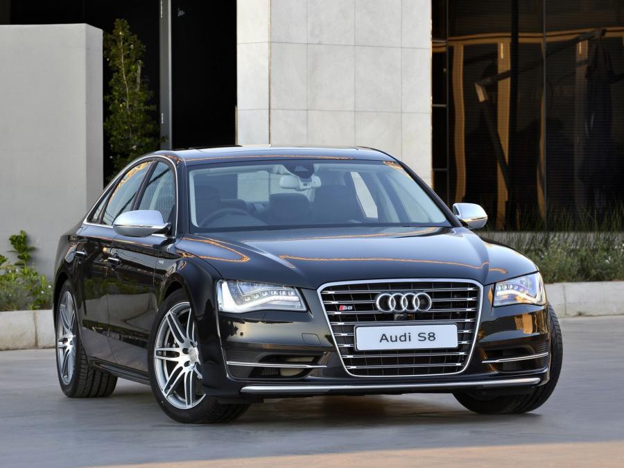  Audi S8 (D4) 2012 года  (ZA) (фото 1 из 15)